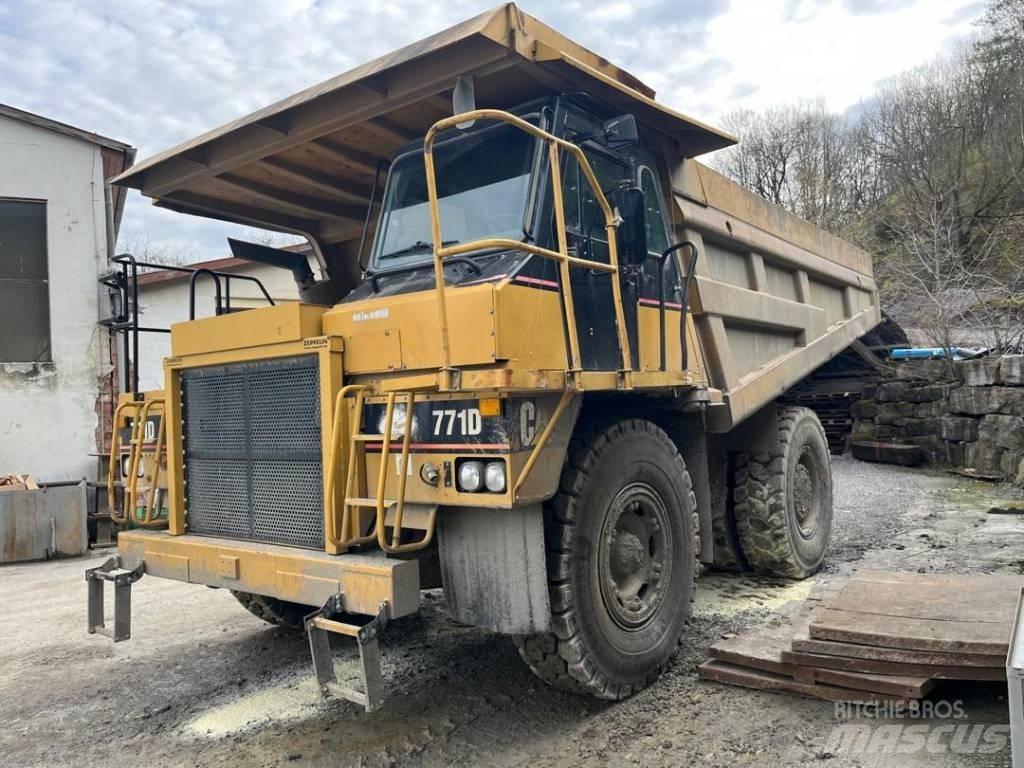 CAT 771D Άκαμπτα Dumper με ανατρεπόμενο κάδο