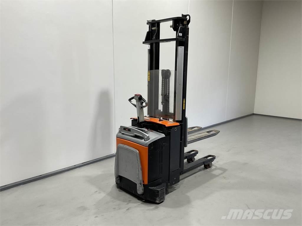 Rocla SP12ACI Ηλεκτρικά παλετοφόρα με ιστό