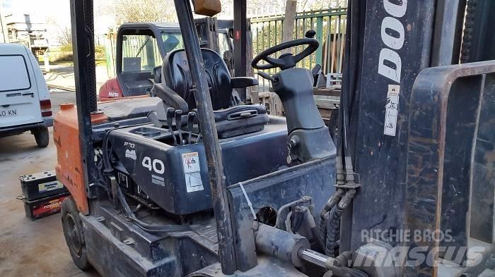 Doosan D40 SC-5 Πετρελαιοκίνητα Κλαρκ