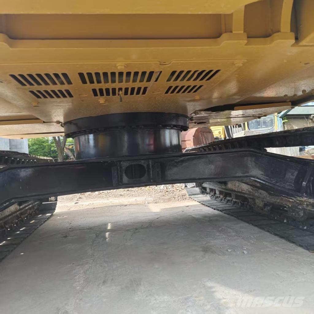 CAT 310 Εκσκαφείς με ερπύστριες