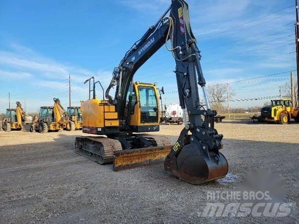 Hyundai HX130 Εκσκαφείς με ερπύστριες
