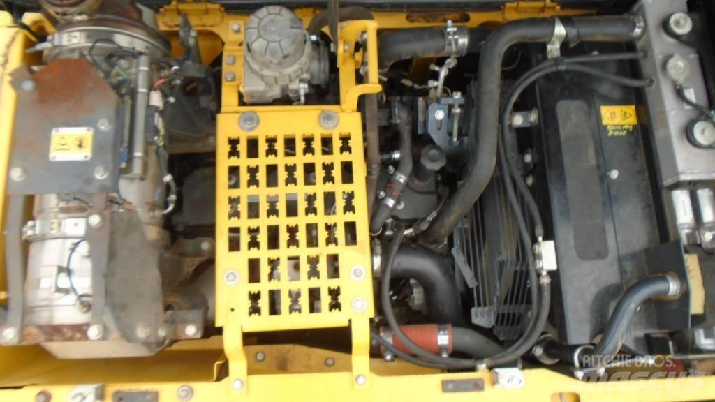 Komatsu 210 LC 10 Εκσκαφείς με ερπύστριες