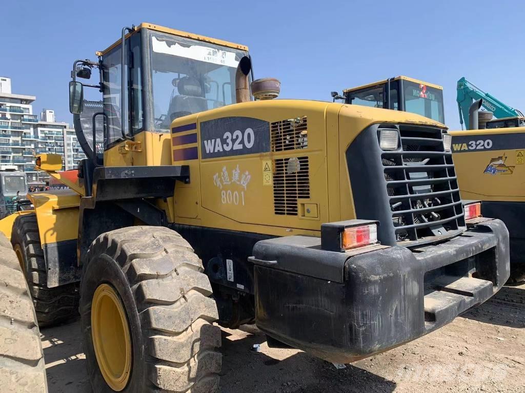 Komatsu WA 320-5 Φορτωτές με λάστιχα (Τροχοφόροι)