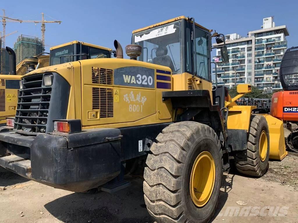 Komatsu WA 320-5 Φορτωτές με λάστιχα (Τροχοφόροι)