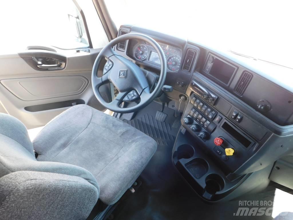 International LT 625 Τράκτορες