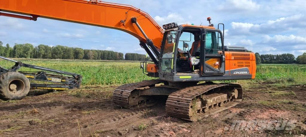 Doosan DX 225 LC-5 Εκσκαφείς με ερπύστριες