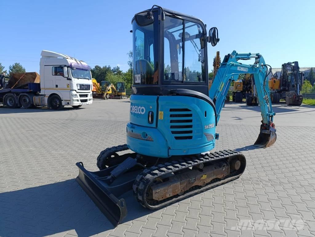 Kobelco SK25SR-6 Εκσκαφάκι (διαβολάκι) < 7t