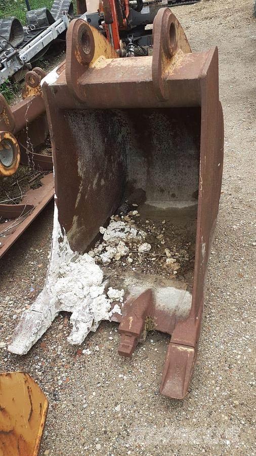 Liebherr R912 Κουβάδες