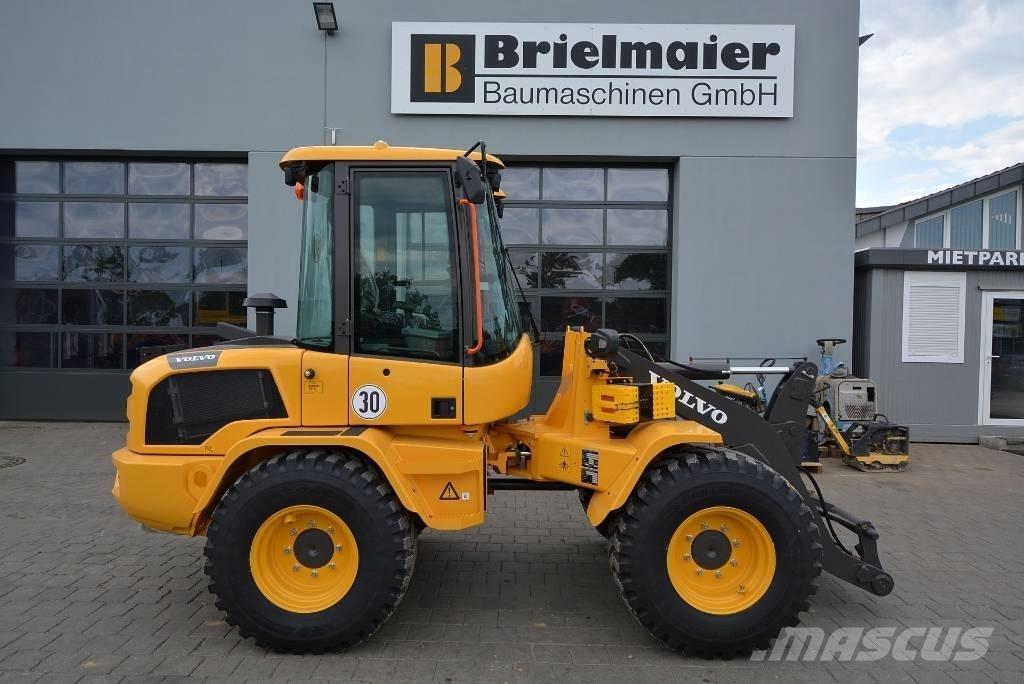 Volvo L 35 HS Φορτωτές με λάστιχα (Τροχοφόροι)