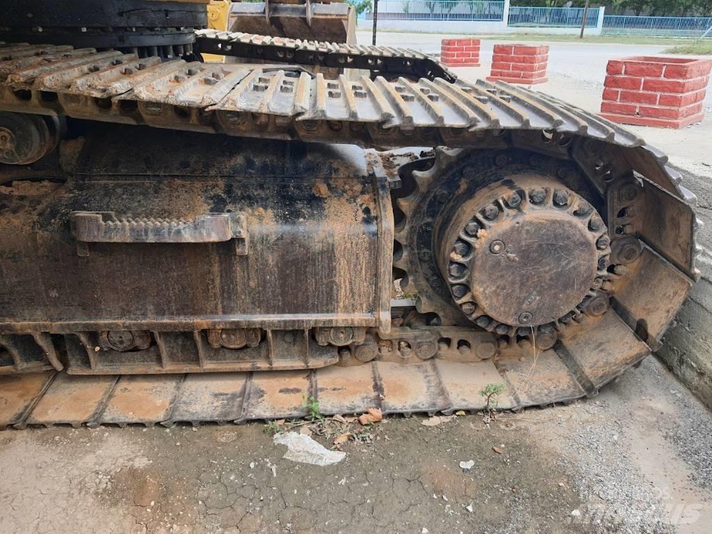 CAT 330 L Εκσκαφείς με ερπύστριες