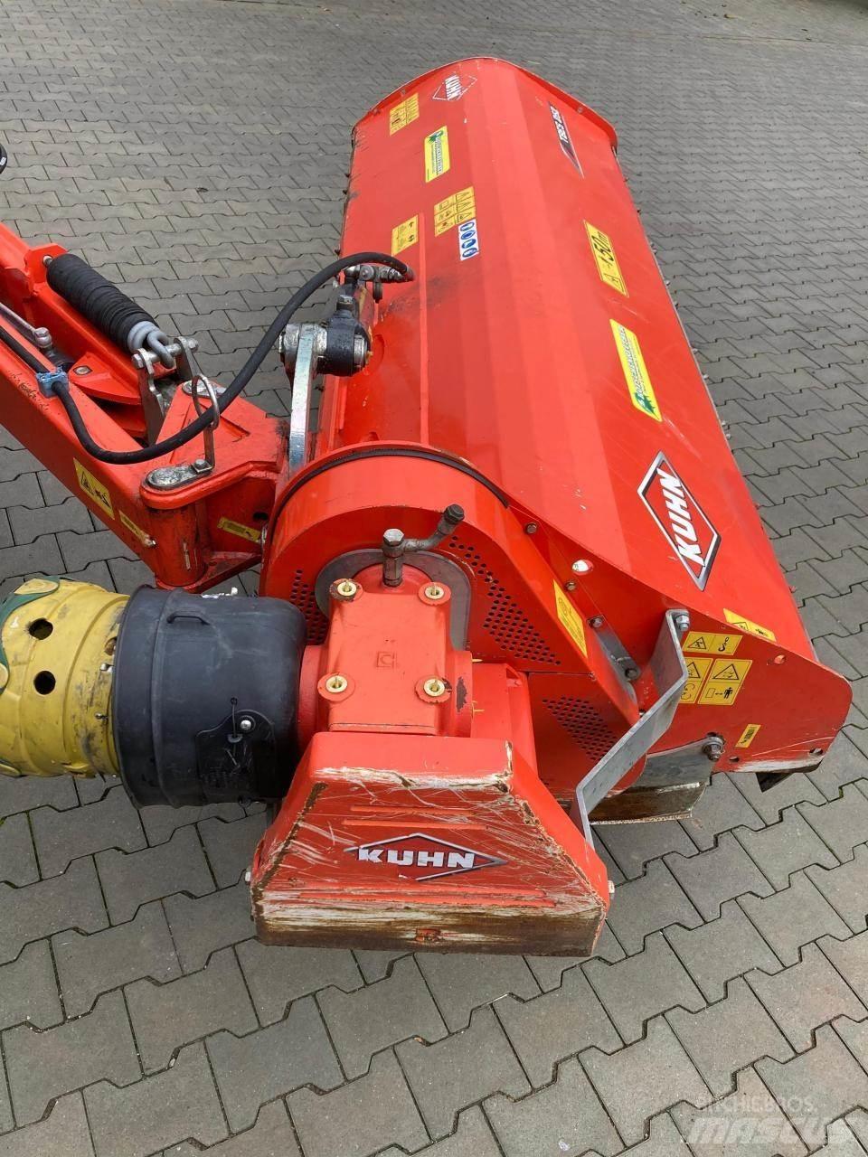 Kuhn TBES 262 Χορτοκοπτικά και κορυφολόγοι βοσκοτόπων