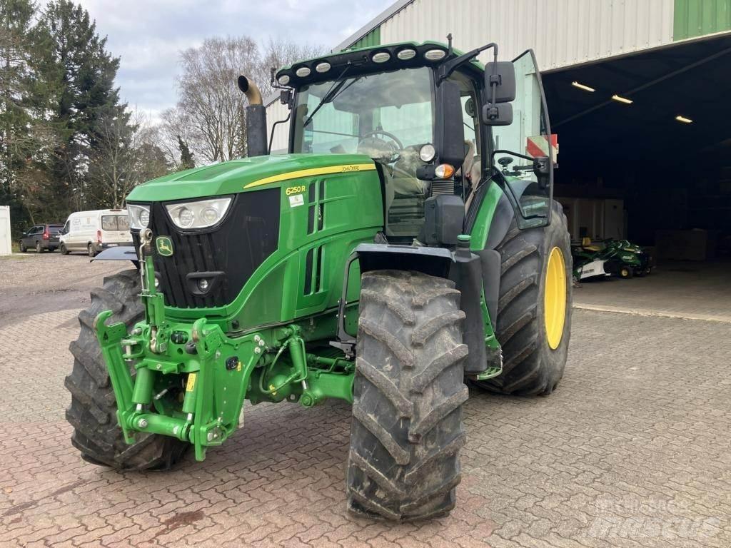 John Deere 6250R Τρακτέρ