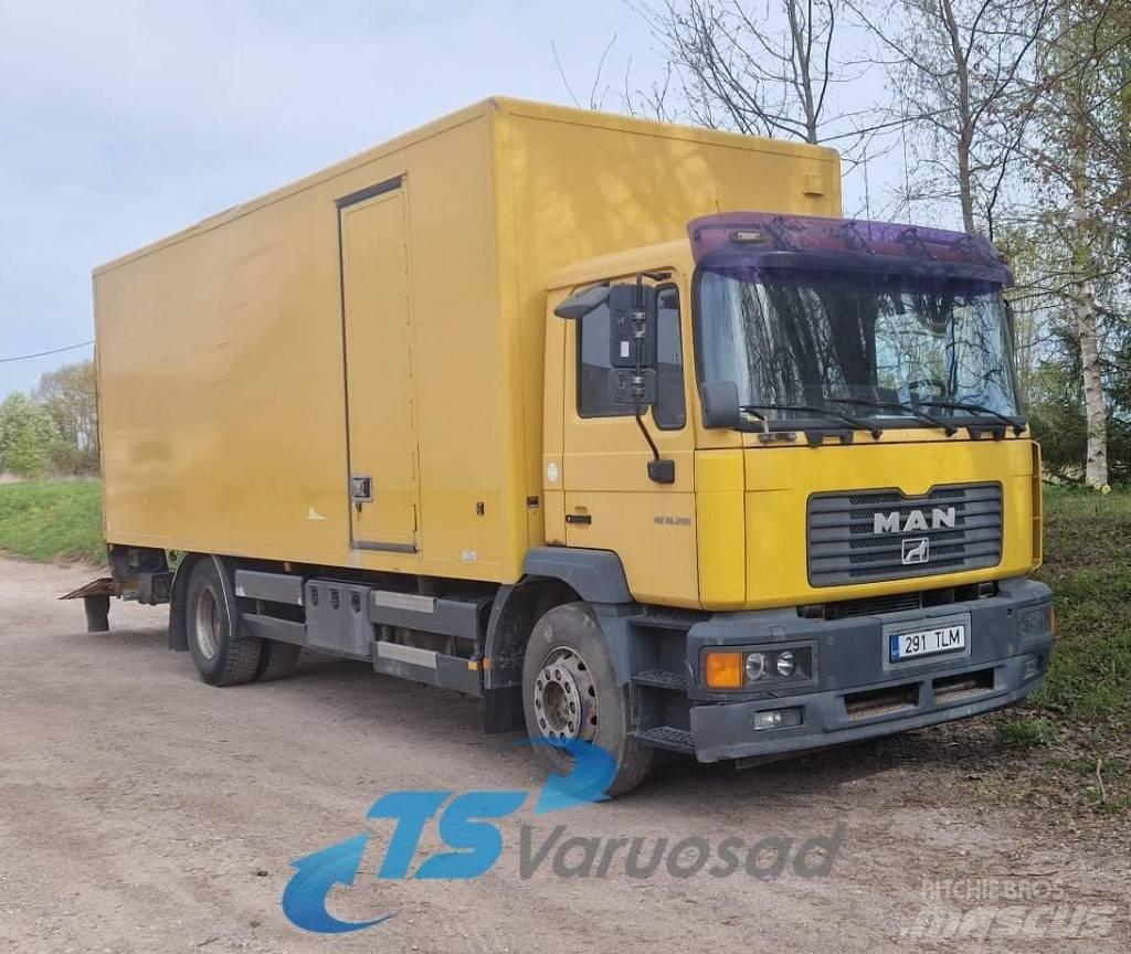 MAN ME 18.250 4x2 BL Φορτηγά Κόφα