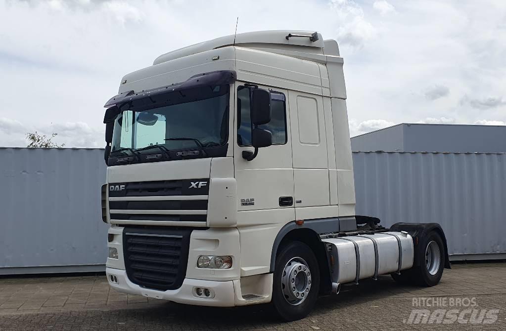 DAF XF 105.460 Τράκτορες
