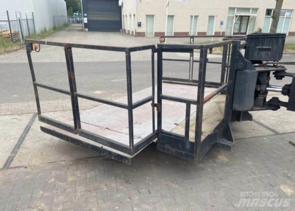 Manitou MRT2540 Τηλεσκοπικοί ανυψωτές