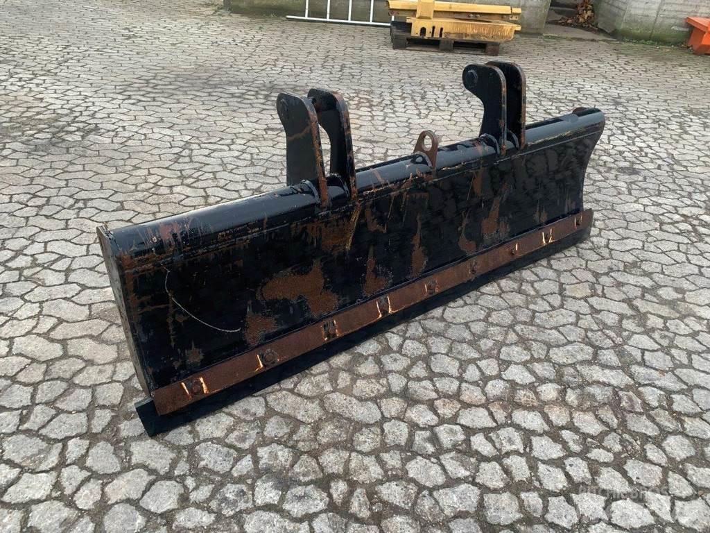 Terex  Πτερύγια