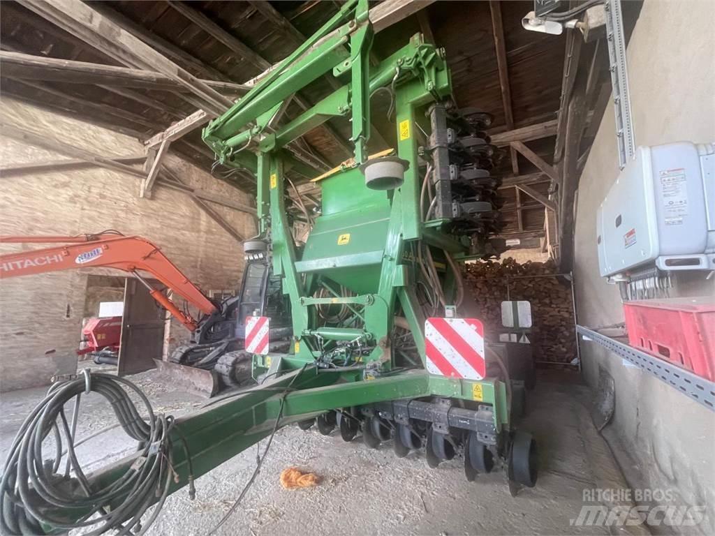 John Deere 750 A Σπορείς