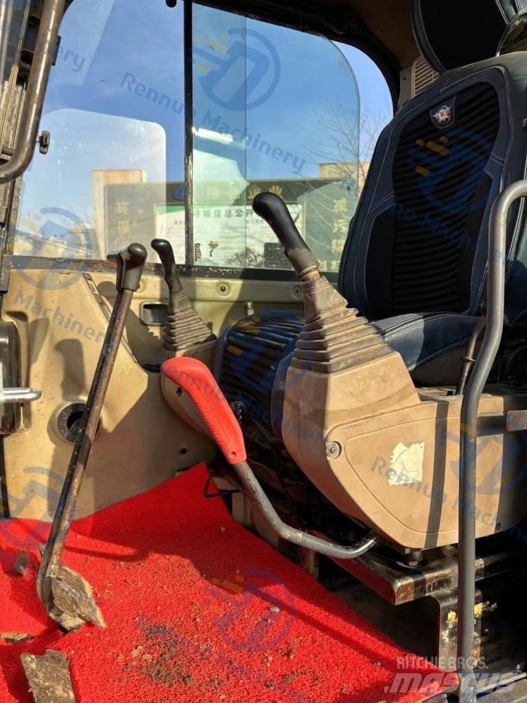 Doosan DH 60 Εκσκαφείς με ερπύστριες
