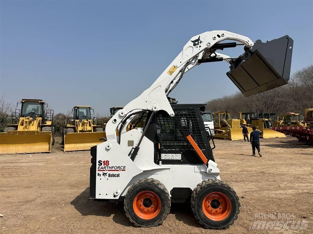 Bobcat S 18 Φορτωτάκια