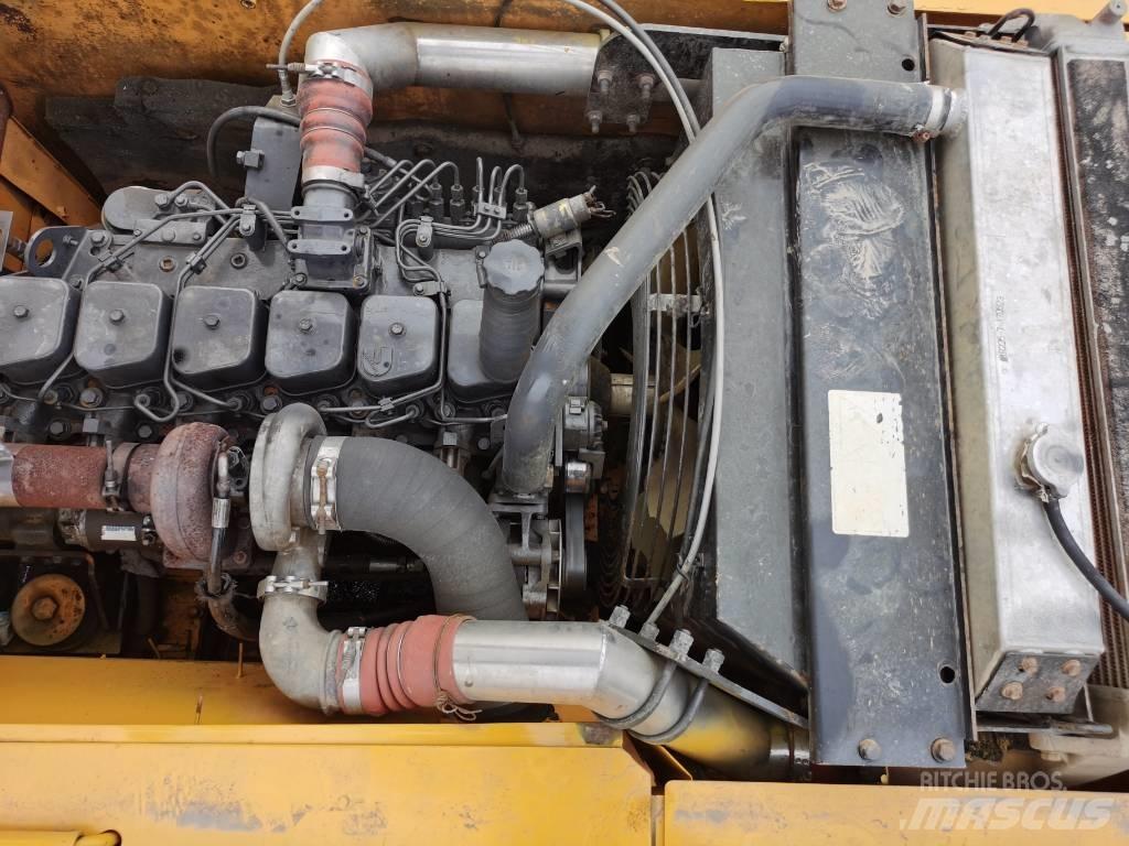Hyundai R225LC-7 Εκσκαφείς με ερπύστριες