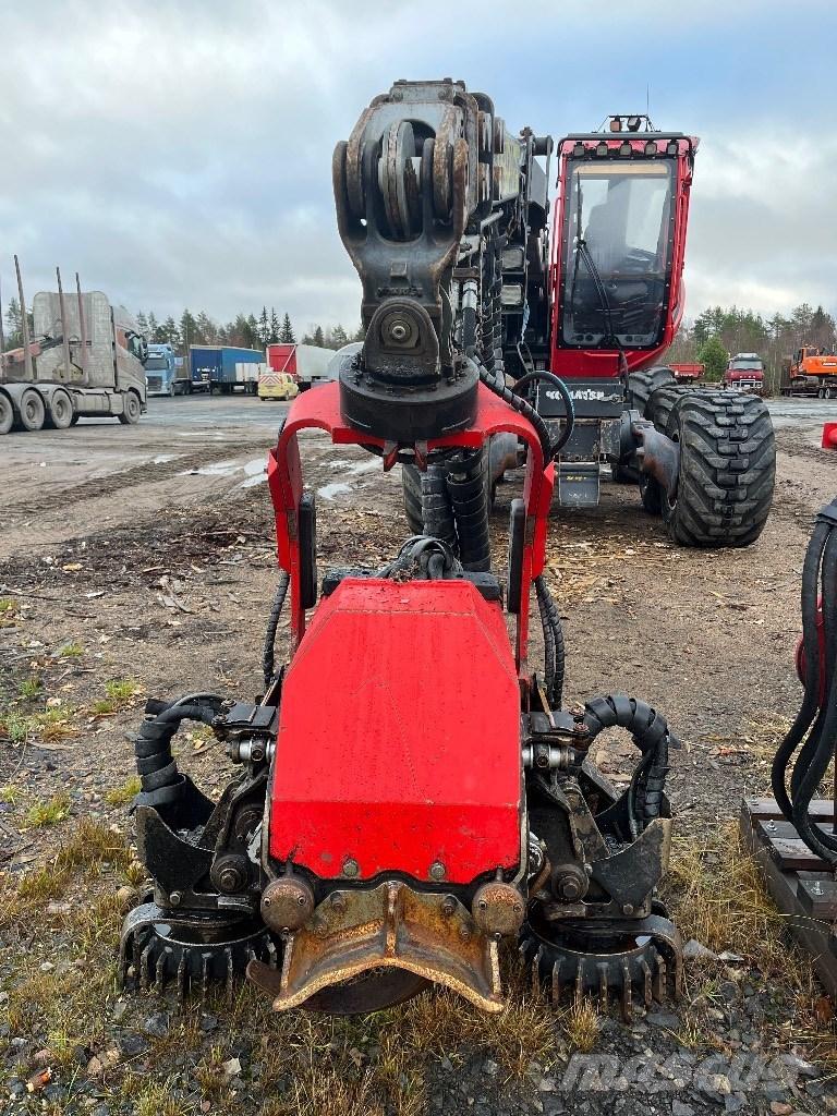 Komatsu 911 Θεριζοαλωνιστικές μηχανές