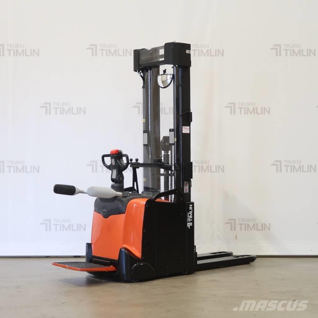 Toyota SPE160L Ηλεκτρικά παλετοφόρα με ιστό