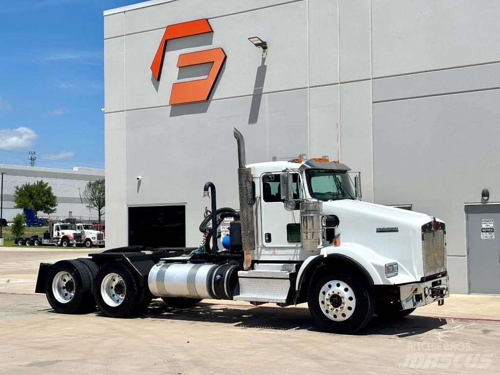 Kenworth T 800 Τράκτορες