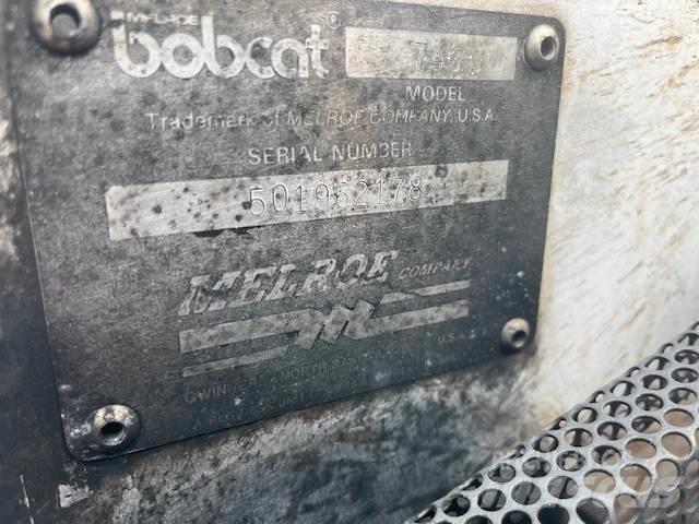 Bobcat 743 Φορτωτάκια