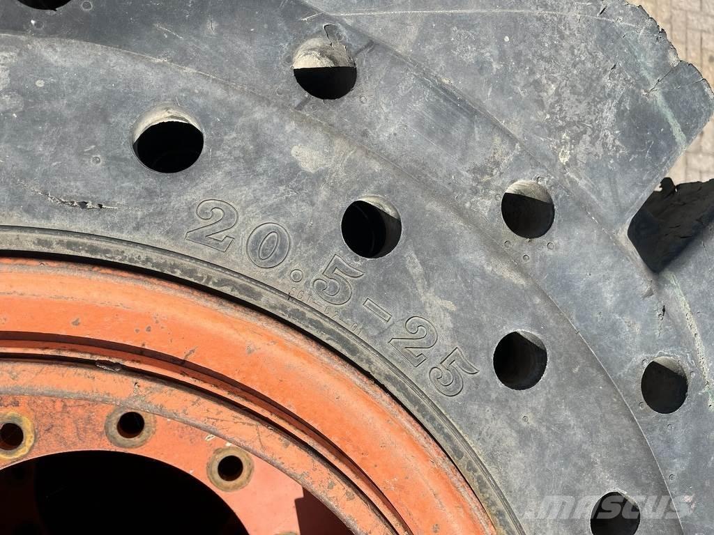 Doosan dl250 Φορτωτές με λάστιχα (Τροχοφόροι)