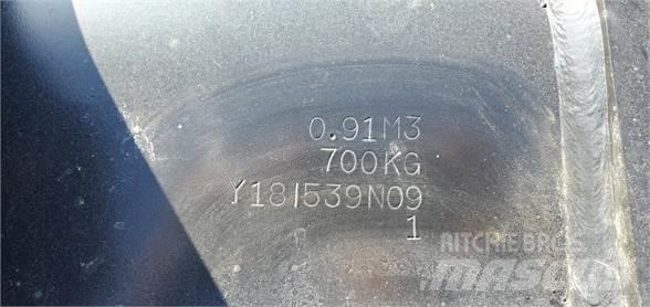 Hitachi  Κουβάδες