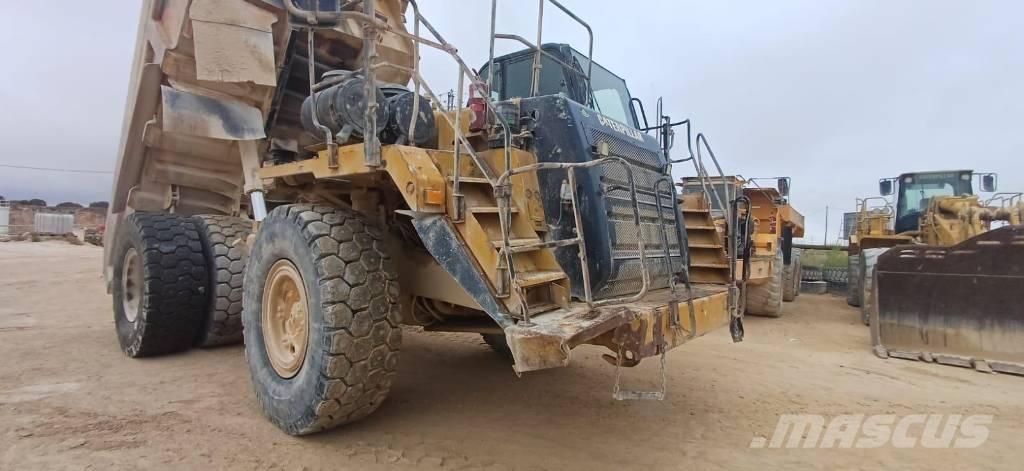 CAT 773 F Άκαμπτα Dumper με ανατρεπόμενο κάδο