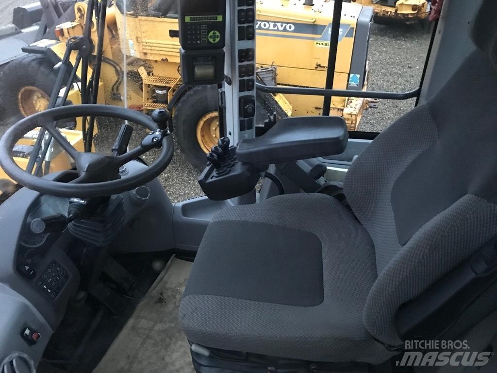 Volvo L120H Φορτωτές με λάστιχα (Τροχοφόροι)