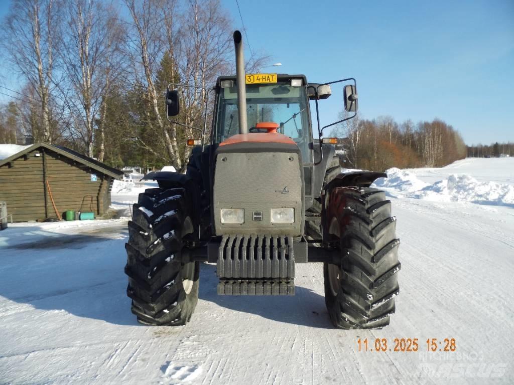 Valtra Valmet 8400 Τρακτέρ