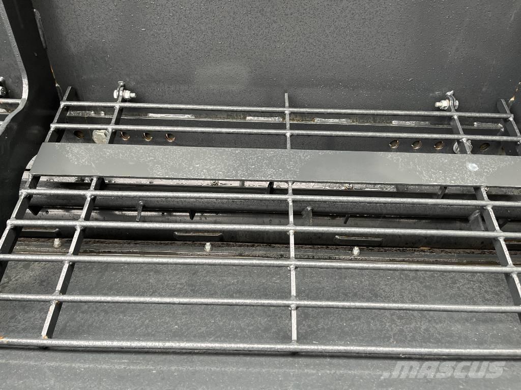 Ysta SP-1000 Διαστρωτήρες άμμου και αλατιού