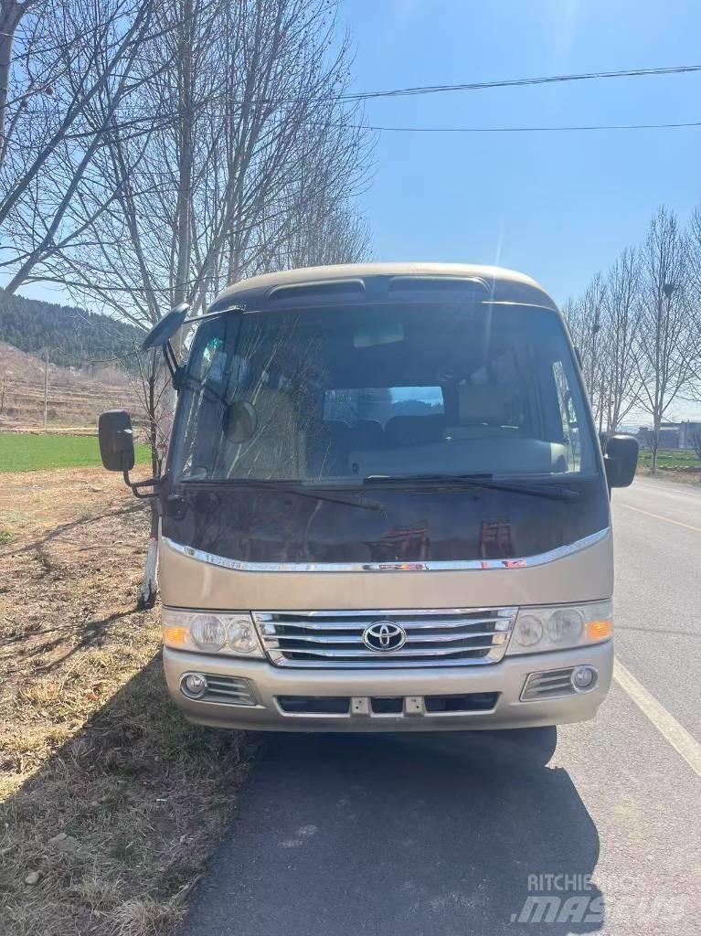 Toyota Coaster Υπεραστικά Λεωφορεία 