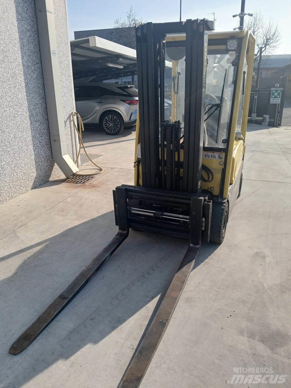 Hyster J1.6XNMWB Ηλεκτρικά περονοφόρα ανυψωτικά κλαρκ