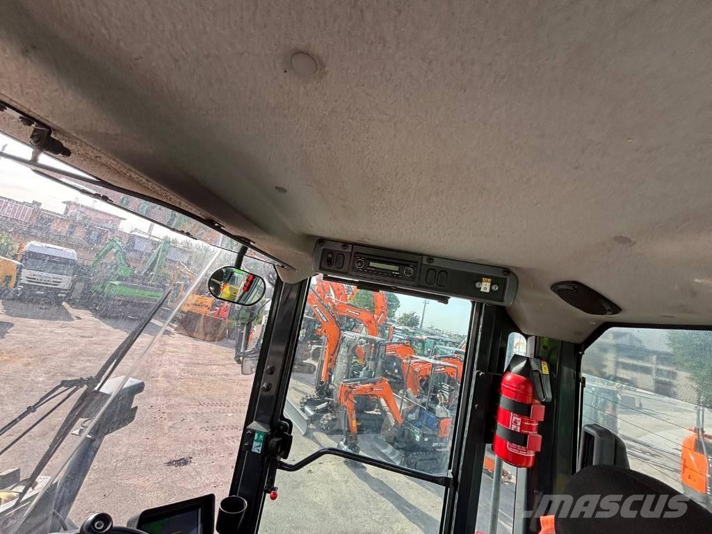 Hyundai HL 757-9 A Φορτωτές με λάστιχα (Τροχοφόροι)