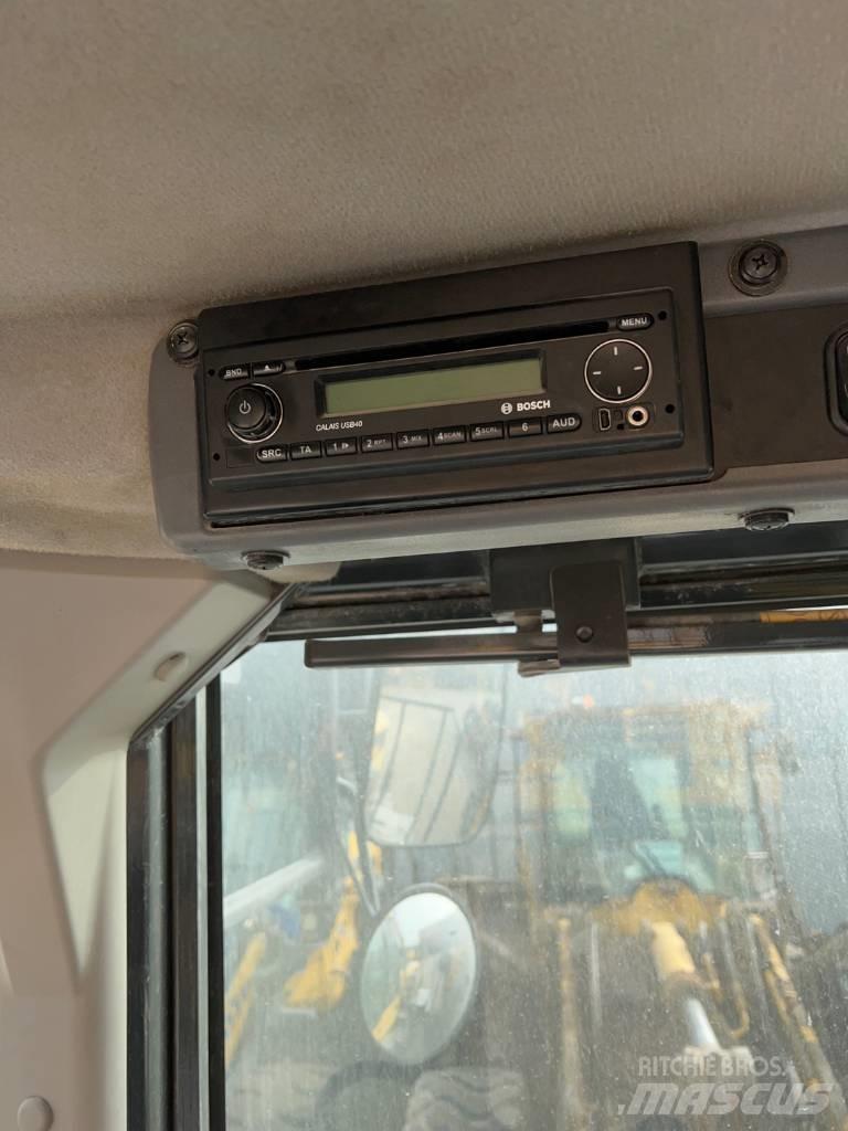 Komatsu WA 380-8 Φορτωτές με λάστιχα (Τροχοφόροι)