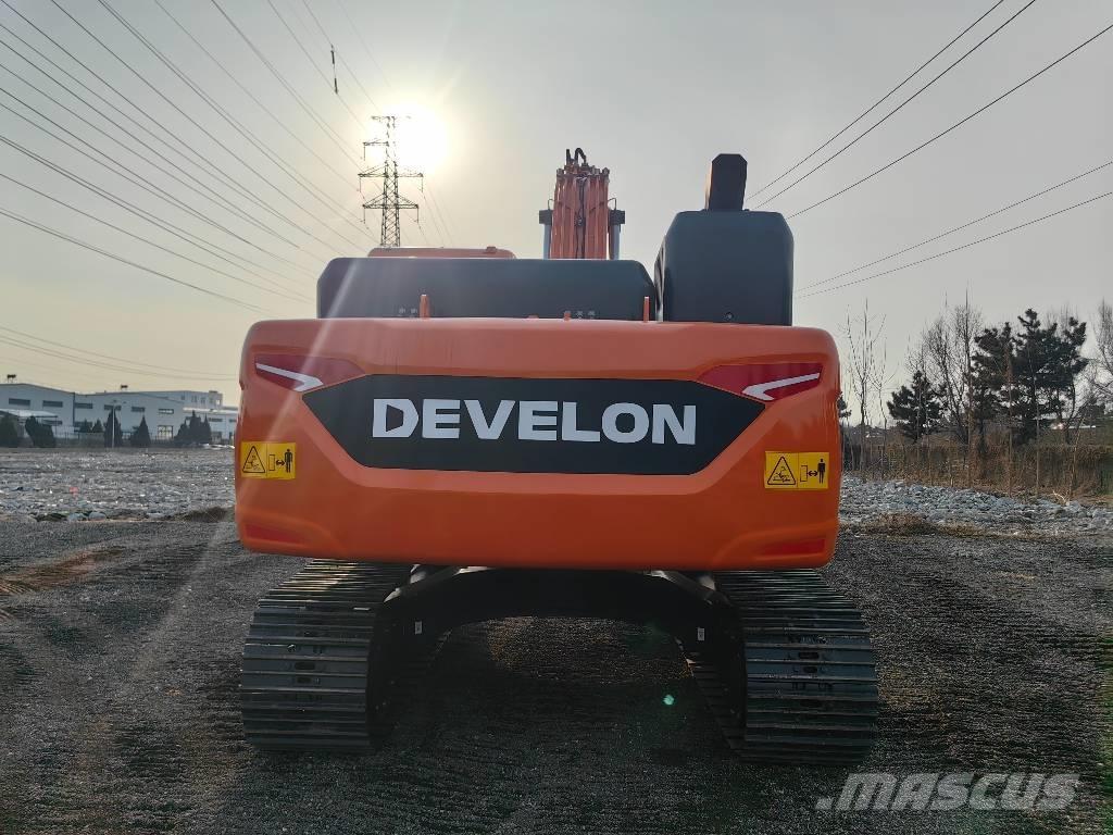 Doosan DX225 Εκσκαφείς με ερπύστριες