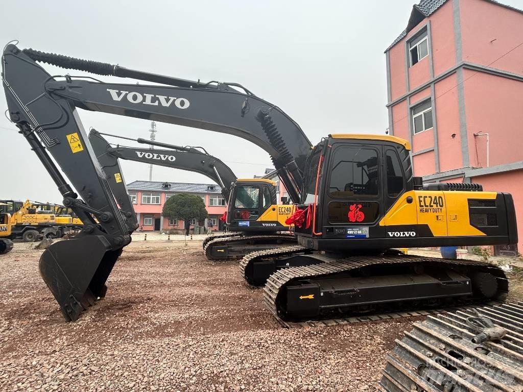 Volvo EC 240 Εκσκαφείς με ερπύστριες
