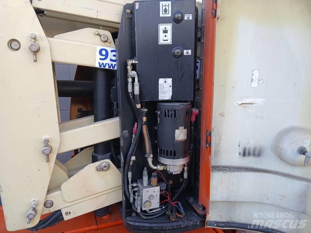 JLG E300AJP Ανυψωτήρες με αρθρωτό βραχίονα