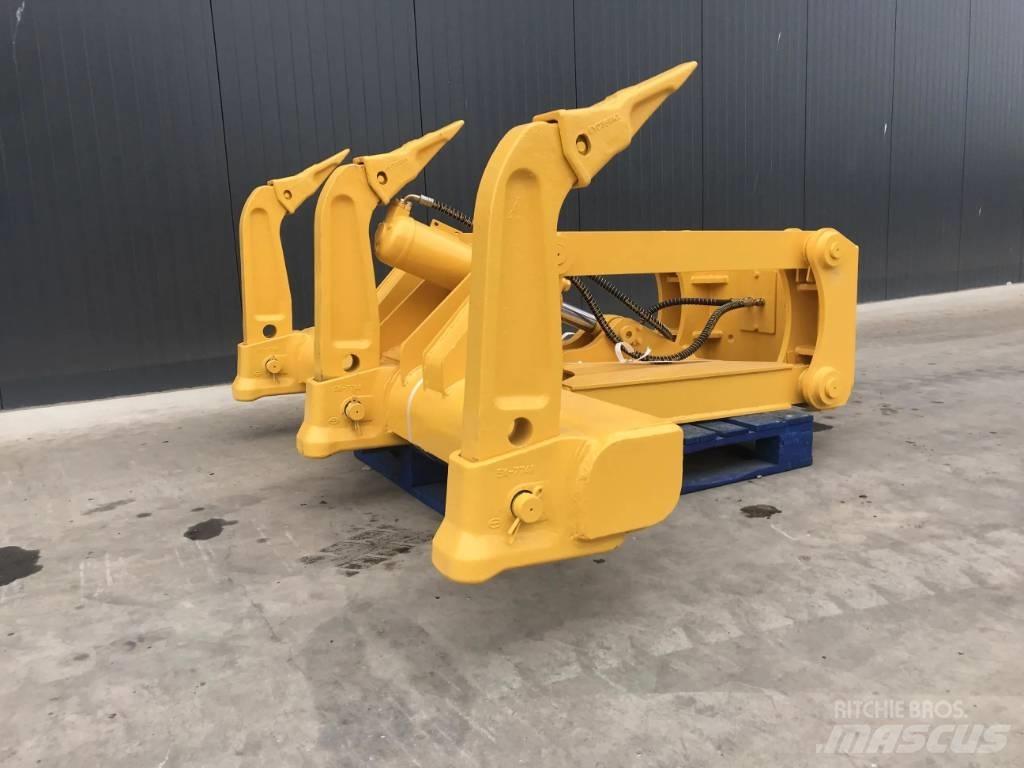 Komatsu D71 Εκχερσωτές