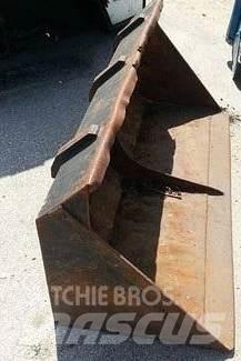  Balde 1,50m Εξαρτήματα εμπρόσθιων φορτωτών