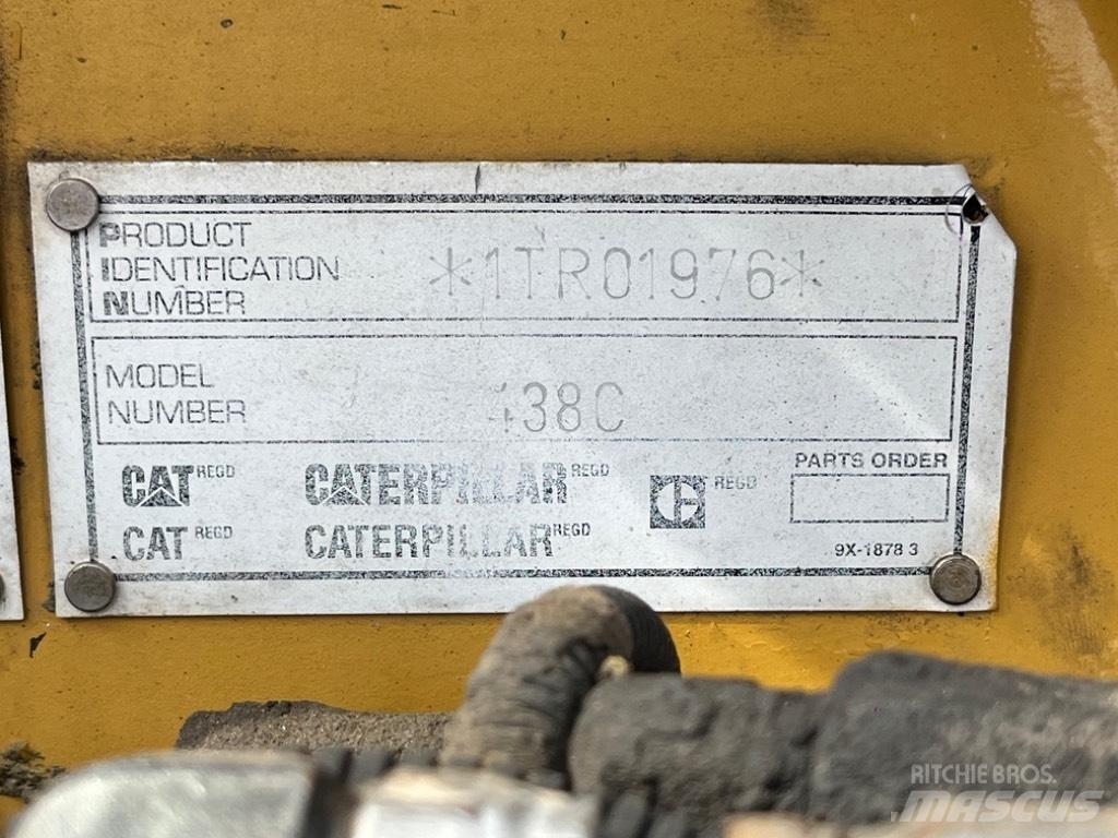 CAT 438 C Εκσκαφείς Φορτωτές τύπου JCB
