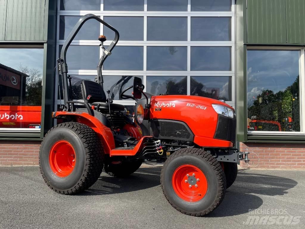 Kubota B2261 HDW Τρακτέρ μικρών διαστάσεων