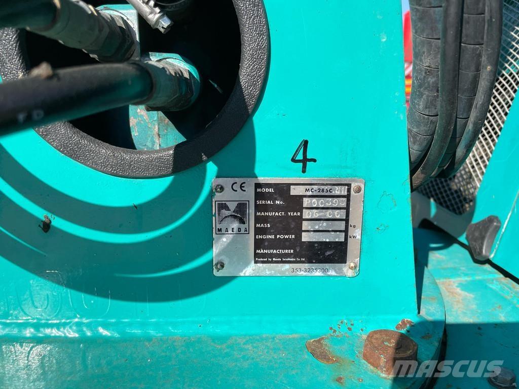 Maeda MC285C RME Γερανοί με ερπύστριες