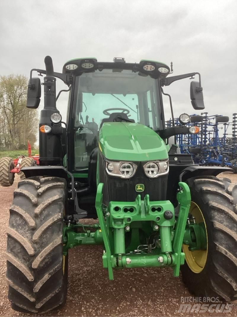John Deere 6120M Τρακτέρ