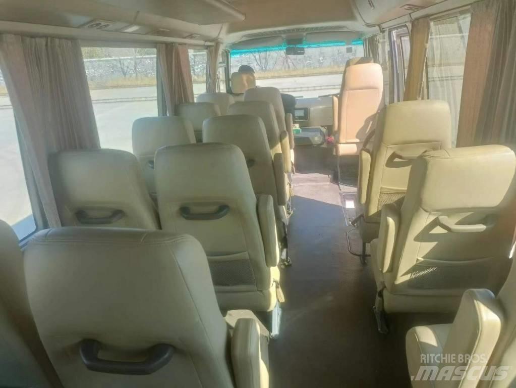 Toyota Coaster Bus Μίνι λεωφορεία