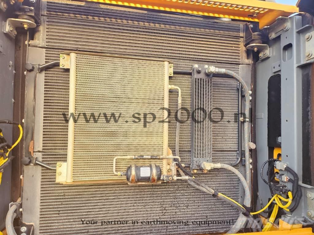 Liebherr R 936 LC Εκσκαφείς με ερπύστριες