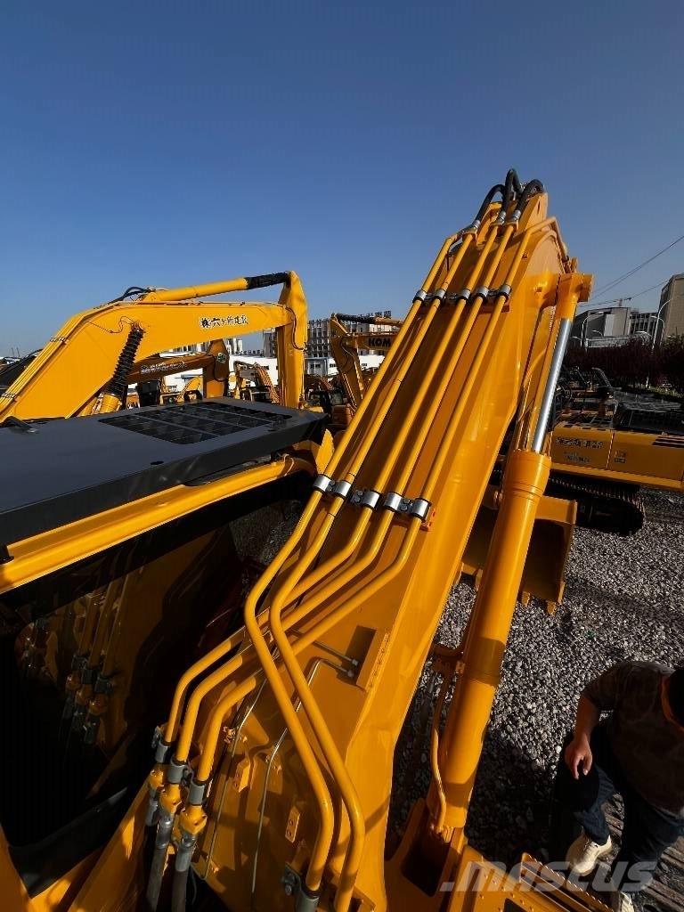 Komatsu PC450-8 Εκσκαφείς με ερπύστριες